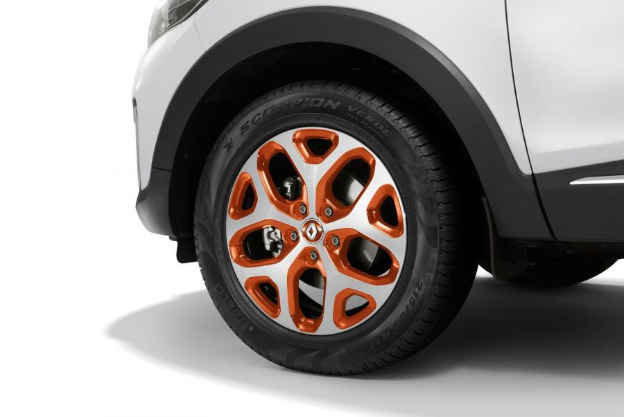 Колеса Renault Kaptur Atelier 2016 года  (фото 9 из 9)